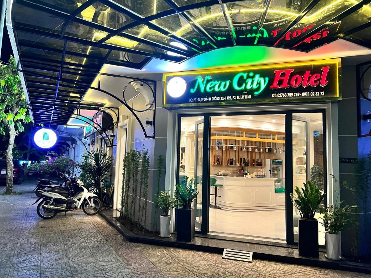 New City Hotel Tay Ninh ภายนอก รูปภาพ